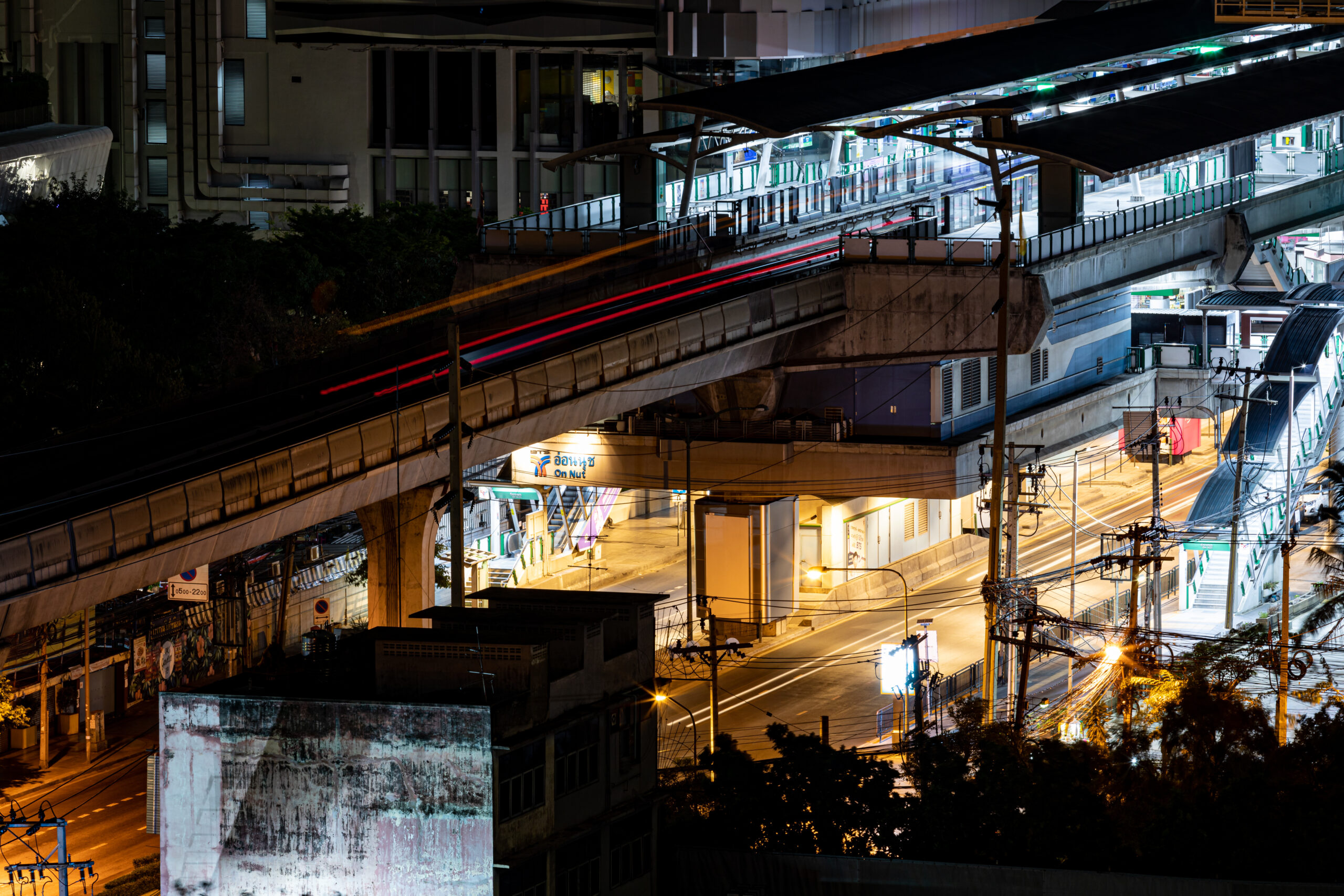 タイ・バンコクのオンヌットってどんな街？